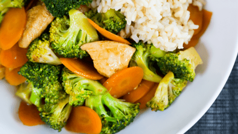 Garlic Chicken & Broccoli Stir-Fry