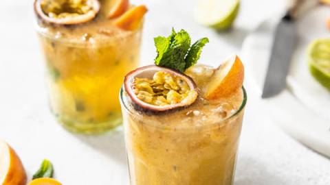 Peach, Passionfruit And Mint Mojito