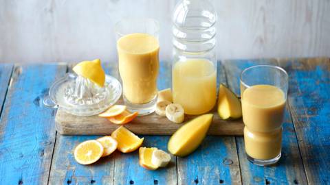 Mango-Banana Orange Smoothie